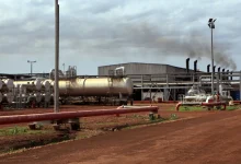 Photo of مصادر: إخلاء حقل هجليج السوداني وتوقف الإنتاج خوفًا من الدعم السريع