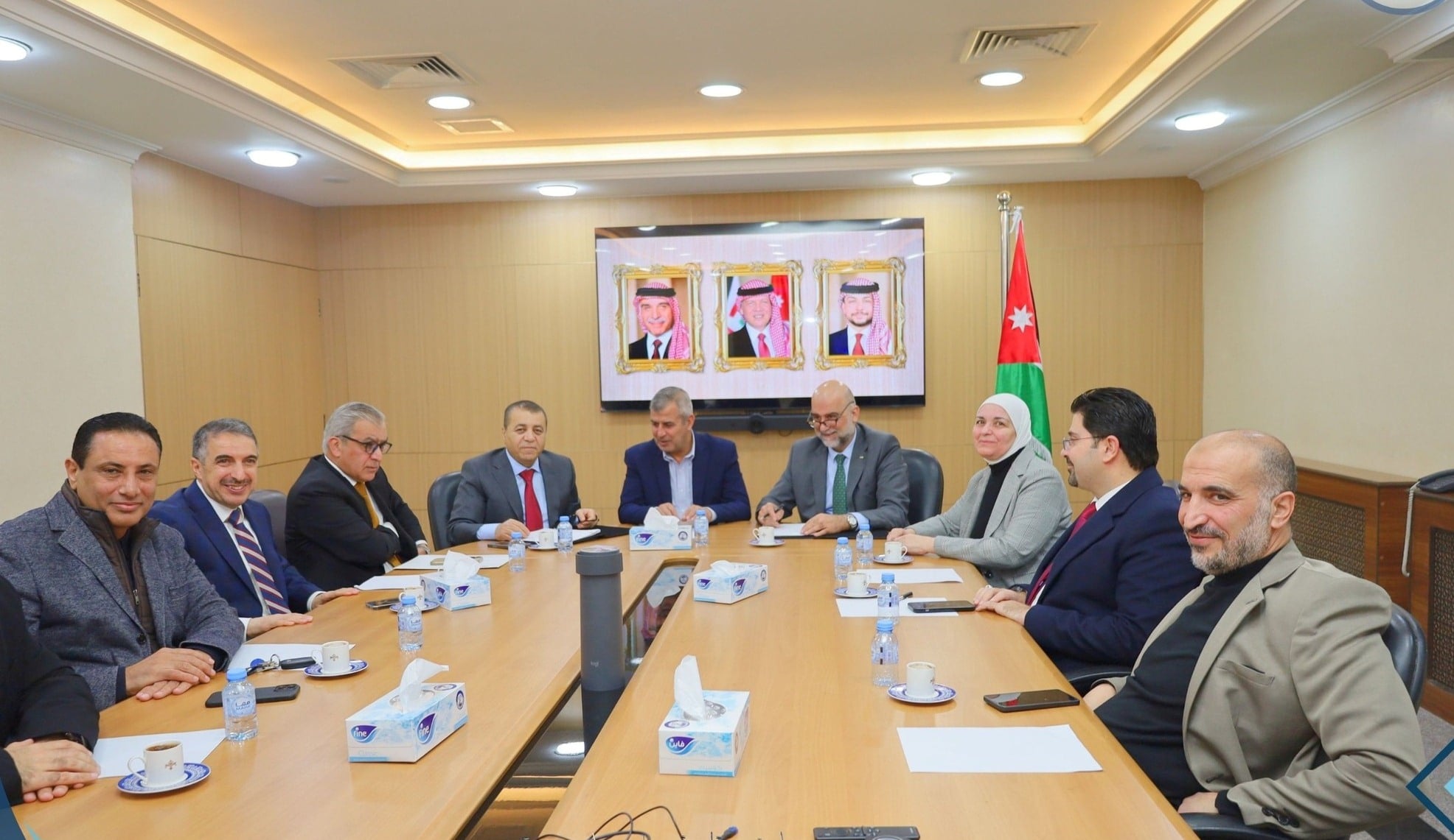 من مراسم توقيع اتفاقية تنفيذ محطة طاقة شمسية في الأردن