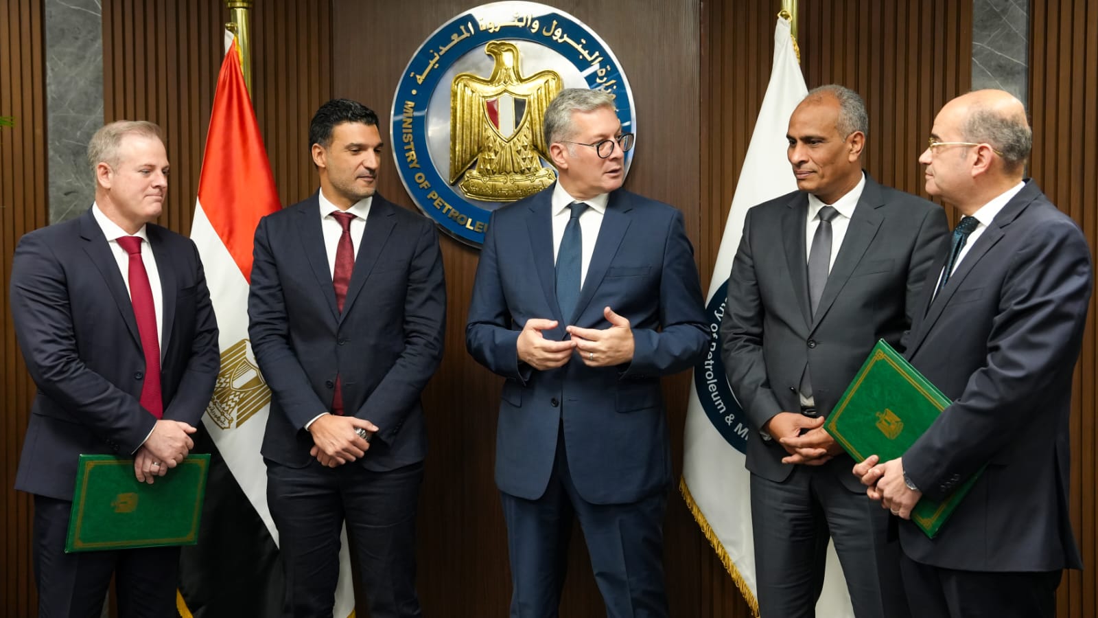 من مراسم توقيع عقد إنتاج وقود الطائرات المستدام في مصر