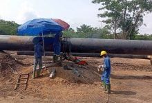 Photo of انفجار خط أنابيب غاز في نيجيريا يعطل ضخ 2.2 مليار قدم مكعبة يوميًا