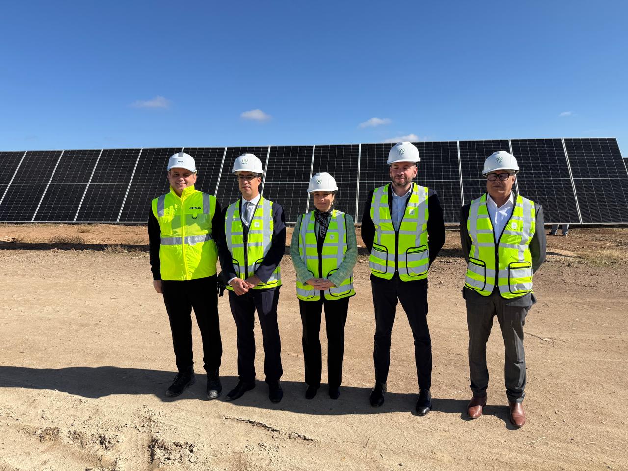 من مراسم تشغيل 3 محطات طاقة شمسية في المغرب- الصورة من حساب المكتب الشريف للفوسفاط