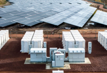 Photo of وحدات تخزين الكهرباء بالبطاريات تشهد انتشارًا واسعًا في أوروبا (تقرير)