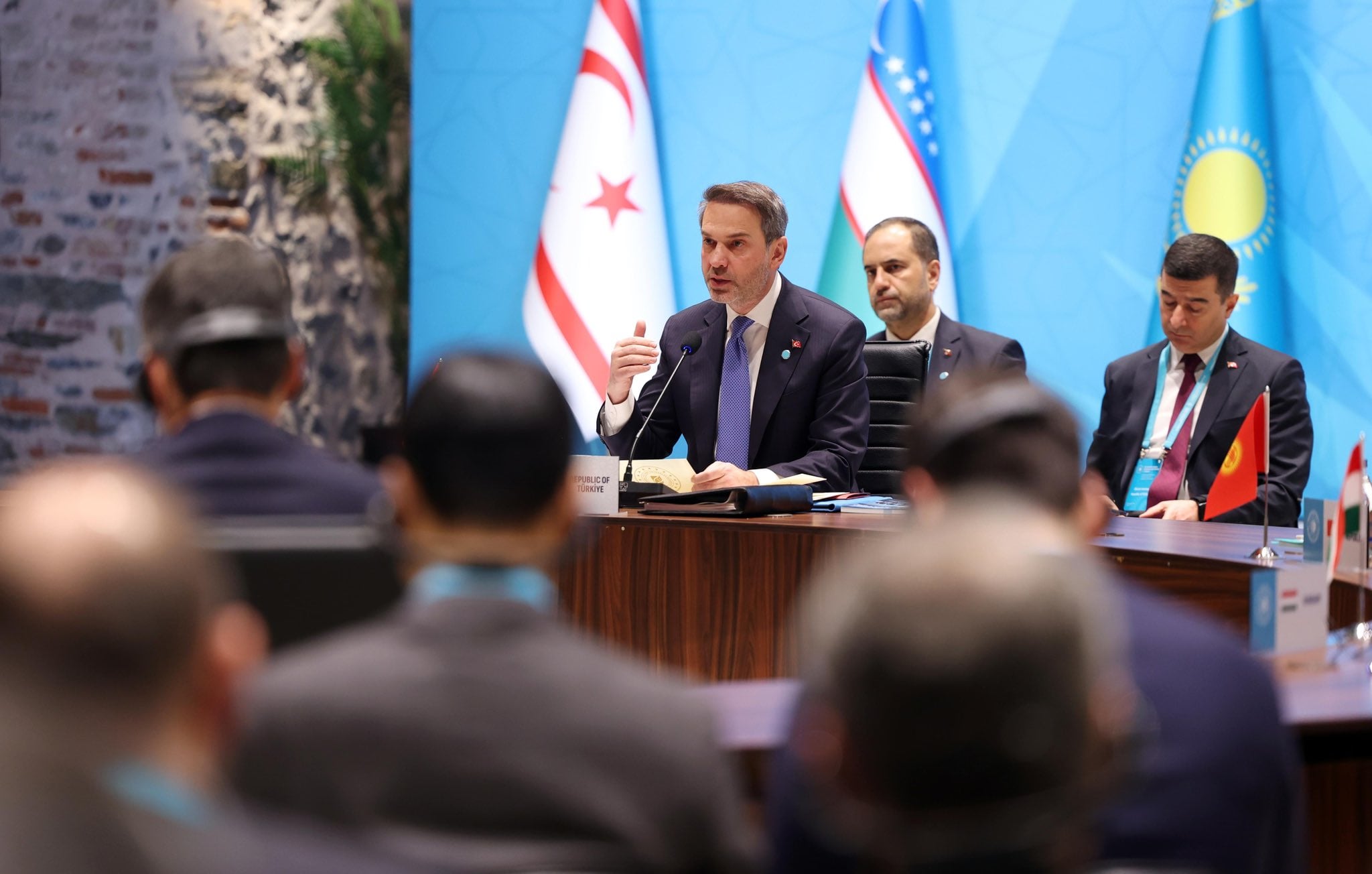 وزير الطاقة التركي ألب أرسلان بيرقدار