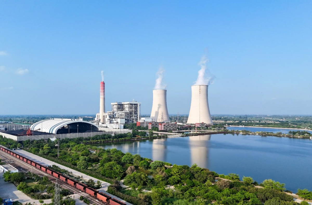 محطة ساهيوال لتوليد الكهرباء بالفحم في ولاية البنجاب بباكستان