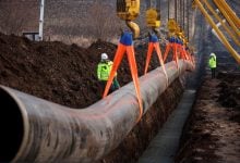 Photo of تراجع الغاز الروسي إلى أوروبا للنصف في 2025.. ماذا يعني للأسواق؟ (تحليل)