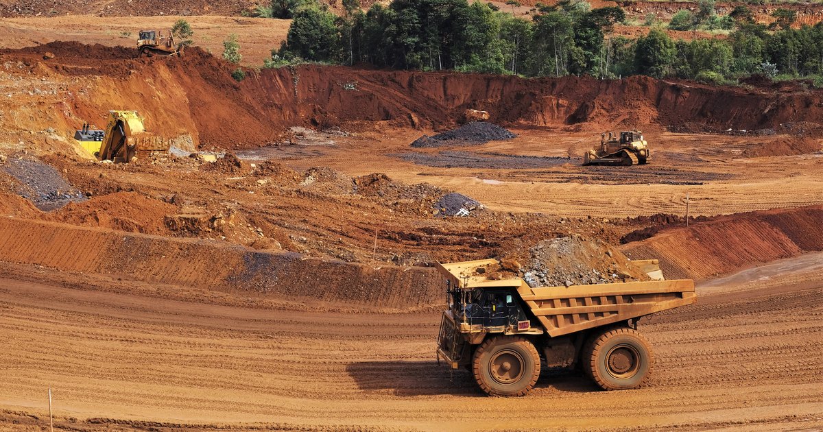 موقع إحدى مشروعات التعدين في آسيا