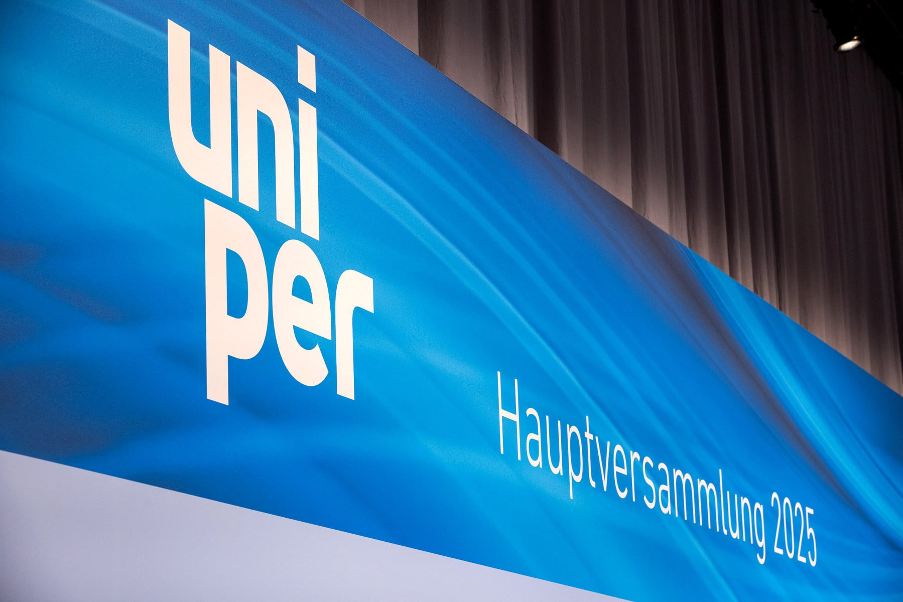 مقر لشركة يونيبر الألمانية