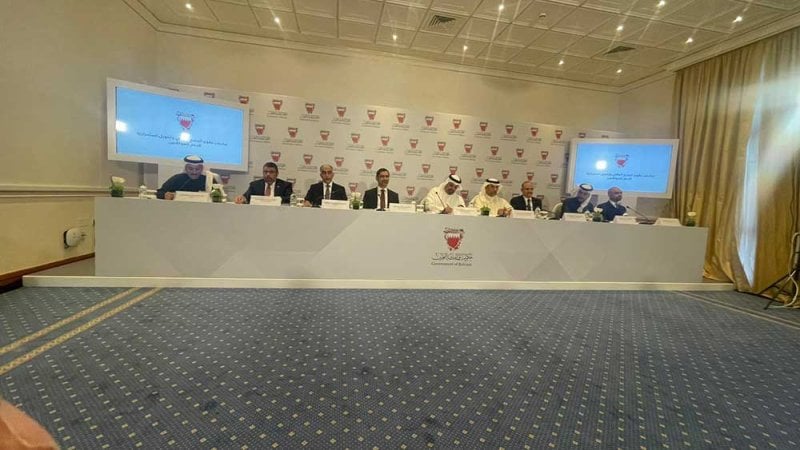 جانب من المؤتمر الصحفي لفريق العمل الحكومي