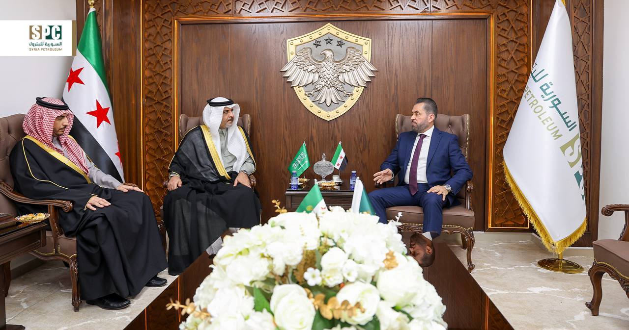 جانب من توقيع مذكرات التفاهم لتطوير حقول النفط والغاز في سوريا- الصورة من الشركة السورية للبترول