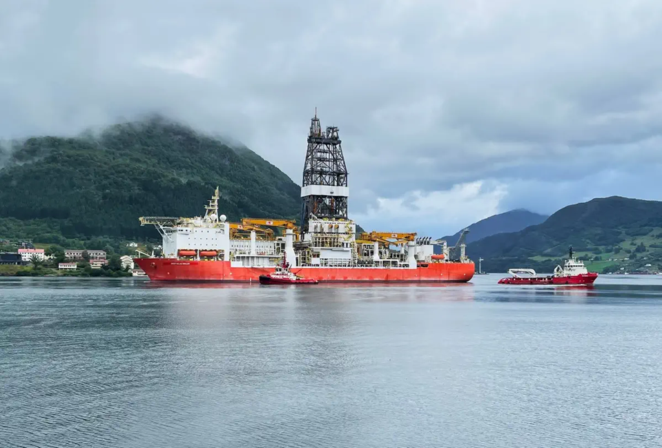 سفينة حفر ديب فاليو دريلر