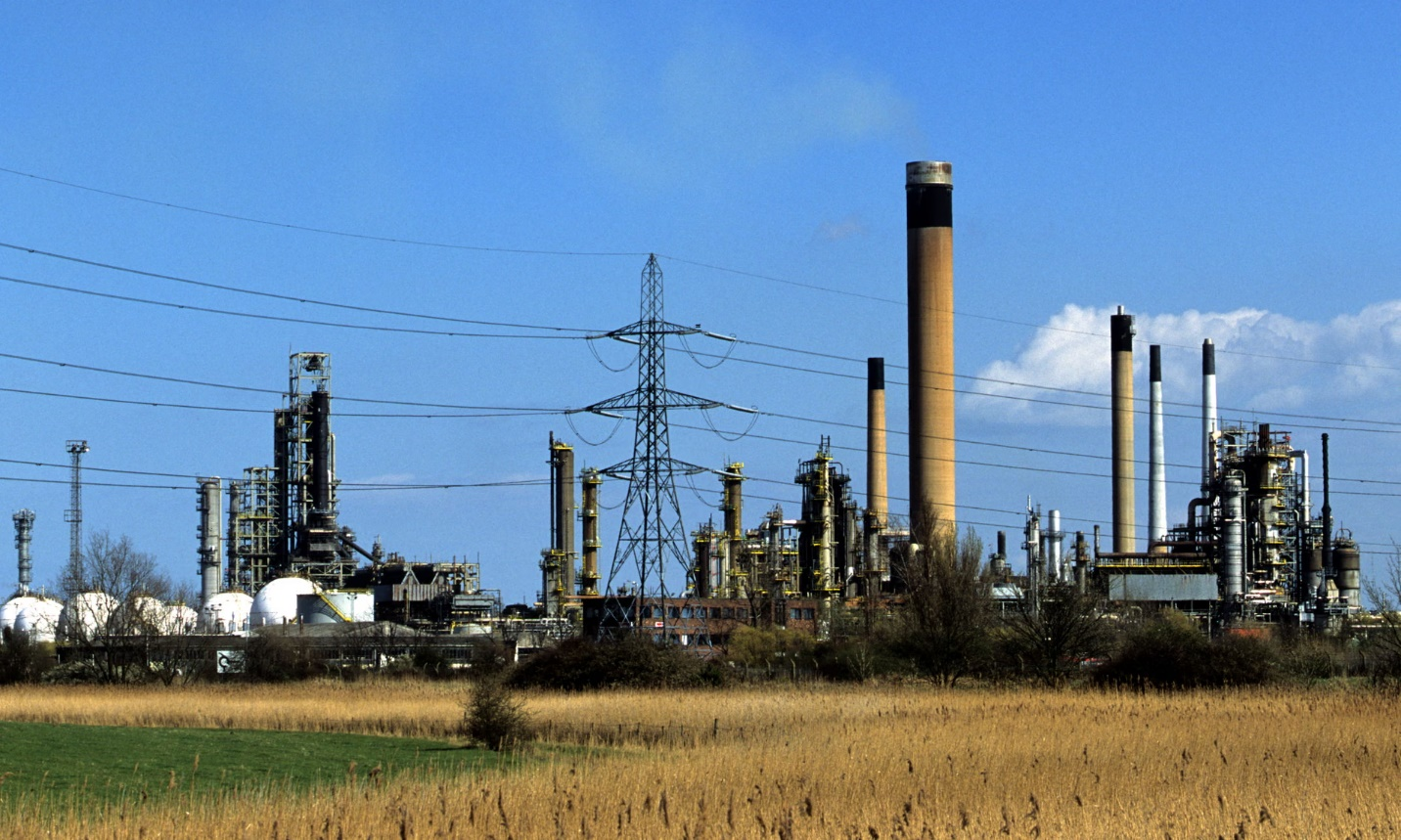 إحدى محطات توليد الكهرباء في بريطانيا