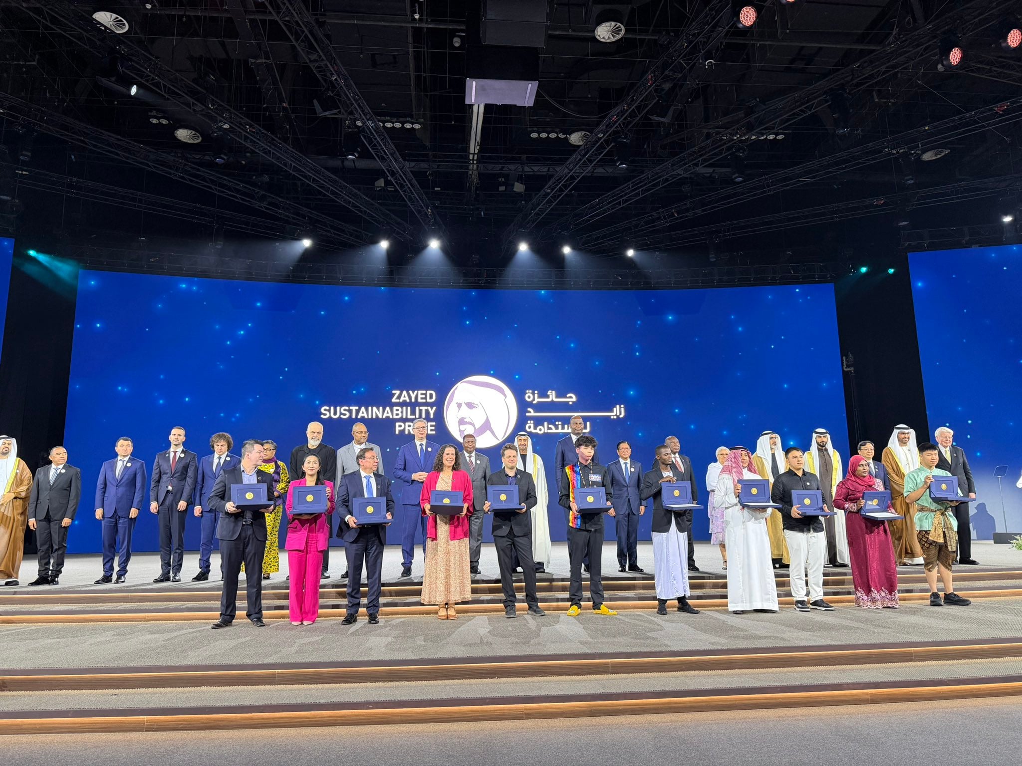 ع أبوظبي للاستدامة 2026