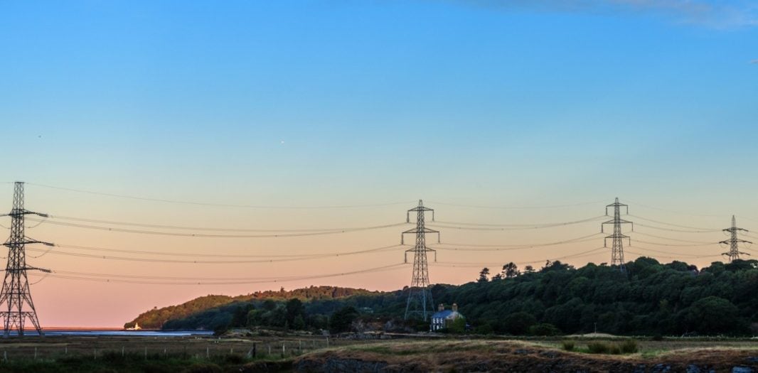 أبراج كهرباء