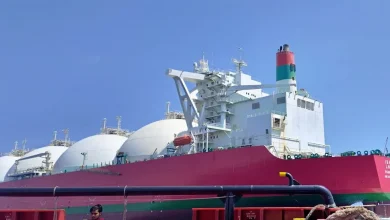 Photo of سلطنة عمان تبيع 4 ناقلات غاز مسال.. ما الأسباب؟