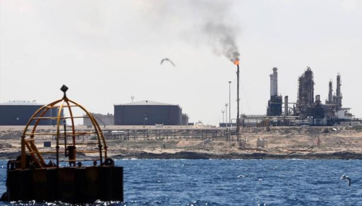 غرق قاطرة بحرية