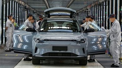 Photo of بسبب السيارات الصينية.. ترمب يطيح بمسؤولة أميركية