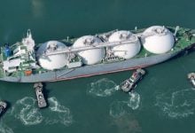 Photo of طفرة الغاز المسال سلاح ذو حدَيْن.. المعروض يضغط على الأسعار والمشروعات