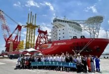 Photo of احتجاز سفينة رفع تُستعمل في تركيب مزارع الرياح.. ما الأسباب؟