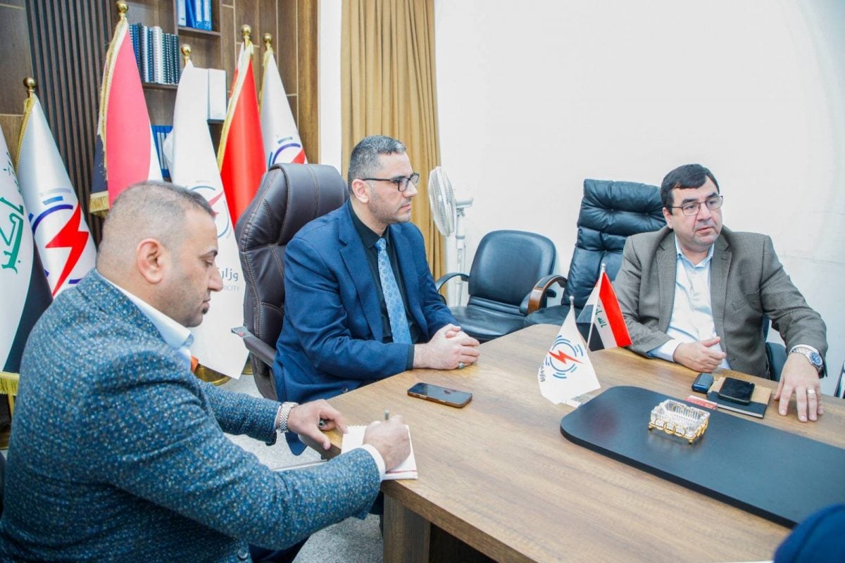 جانب من اجتماع إدارة التخطيط بوزارة الكهرباء العراقية