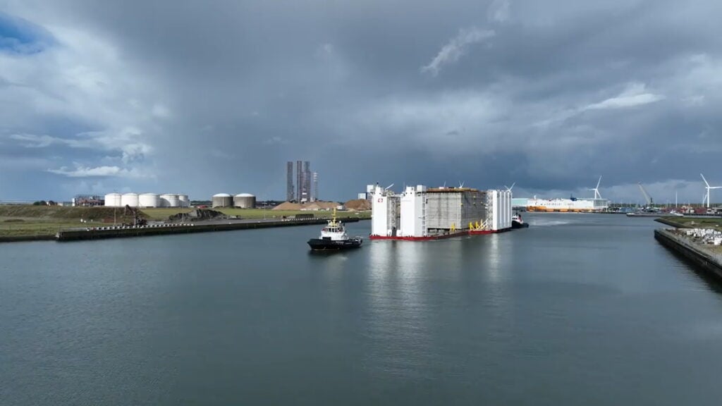 الأسس الخرسانية لجزيرة الأميرة إليزابيث للطاقة