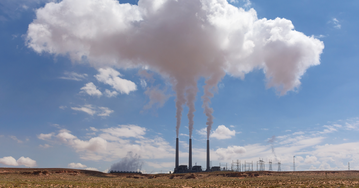 محطة كهرباء عاملة بالفحم