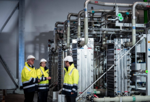 Photo of اقتصاد الهيدروجين العالمي.. هل يتحول إلى واقع ملموس ذي جدوى؟ (تقرير)