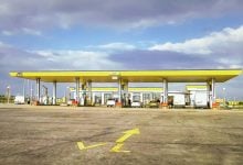 Photo of رفع أسعار الوقود في الجزائر لأول مرة منذ 6 سنوات