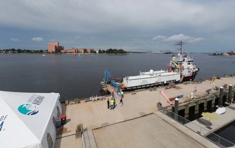 موقع بناء مزرعة كوستال فيرجينيا أوفشور ويند 