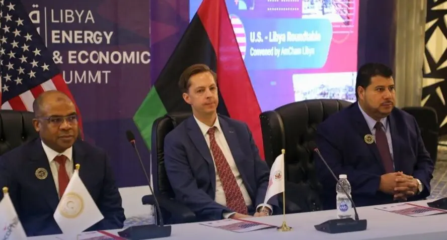 جانب من فعاليات قمة ليبيا للطاقة والاقتصاد