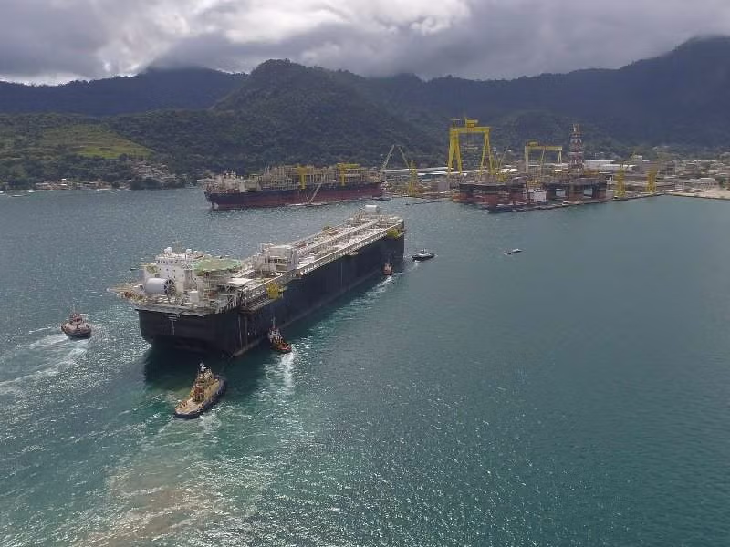 حقل لولا للنفط والغاز في حوض سانتوس بالبرازيل