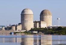 Photo of اتفاقيات نووية تؤمّن الكهرباء النظيفة 20 عامًا لمراكز البيانات في أميركا