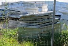 Photo of إعادة تدوير الألواح الشمسية.. تقنيات متداخلة لاستخلاص المواد القيّمة (تقرير)