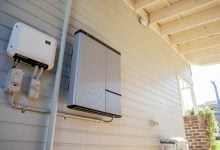 Photo of بطاريات المنازل في أستراليا تصطدم بعقبات تقنية تربك مستعمليها (تقرير)