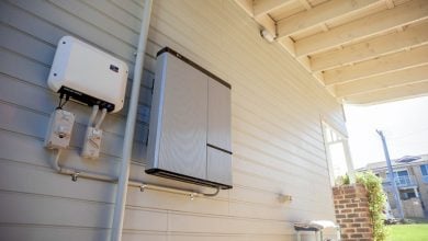 Photo of بطاريات المنازل في أستراليا تصطدم بعقبات تقنية تربك مستعمليها (تقرير)