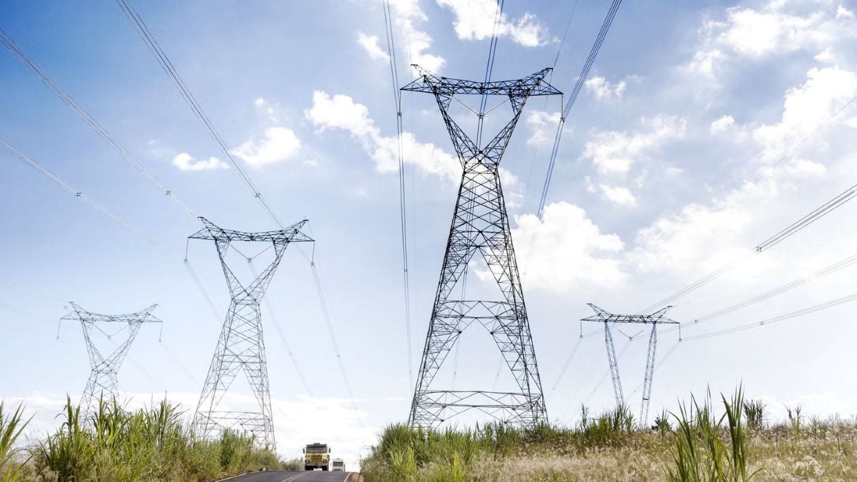 خطوط كهرباء