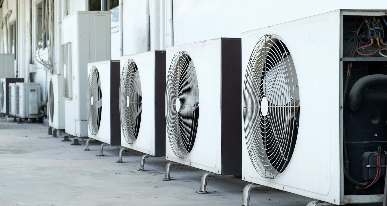 أجهزة تكييف هوائي 