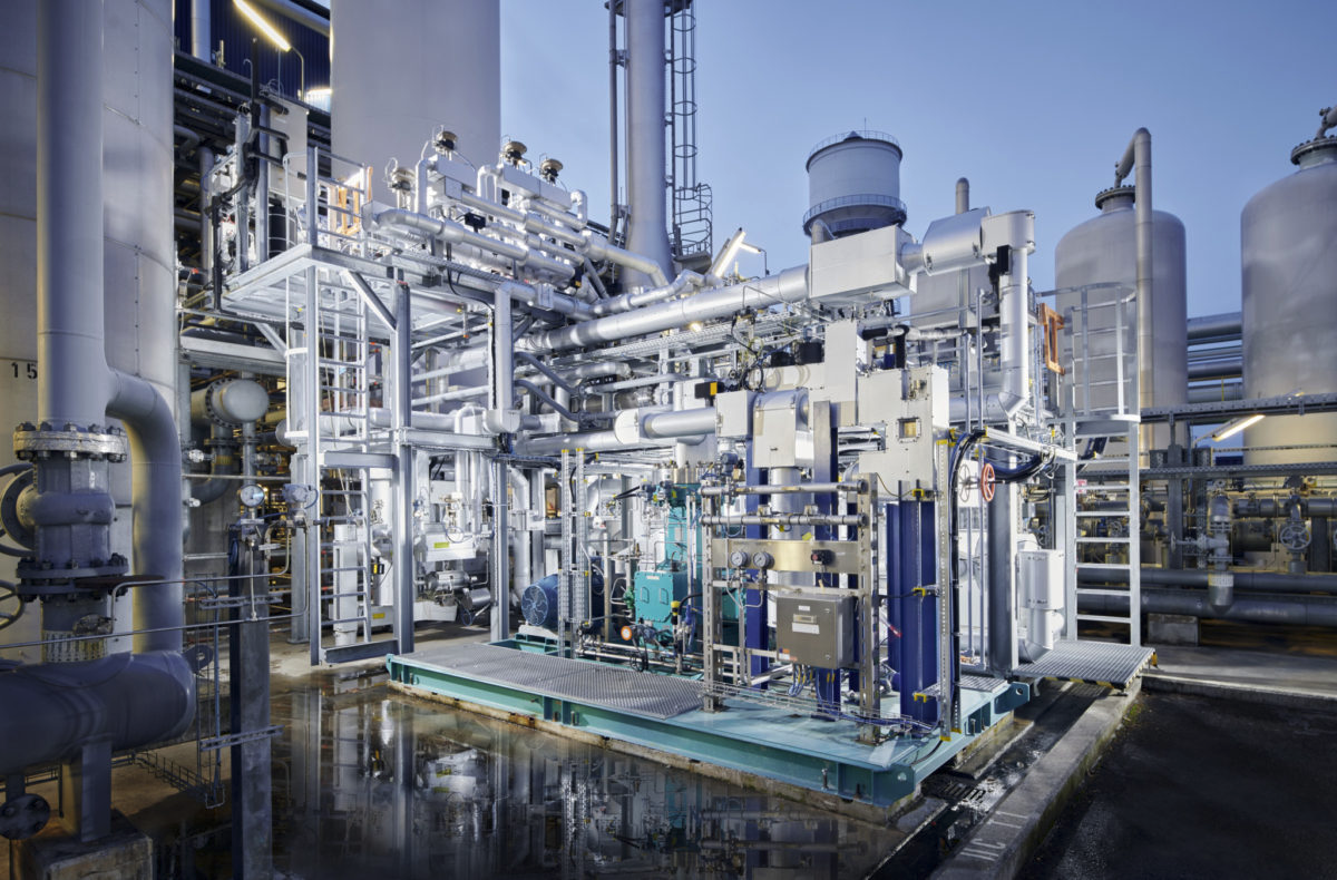 محطة تجريبية لاستخراج الهيدروجين من خطوط أنابيب الغاز الطبيعي في بلدة دورماغن بألمانيا 