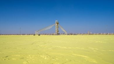 Photo of استقرار إنتاج سلطنة عمان من الكبريت.. ومشروع مهم لتخزينه والاستفادة منه