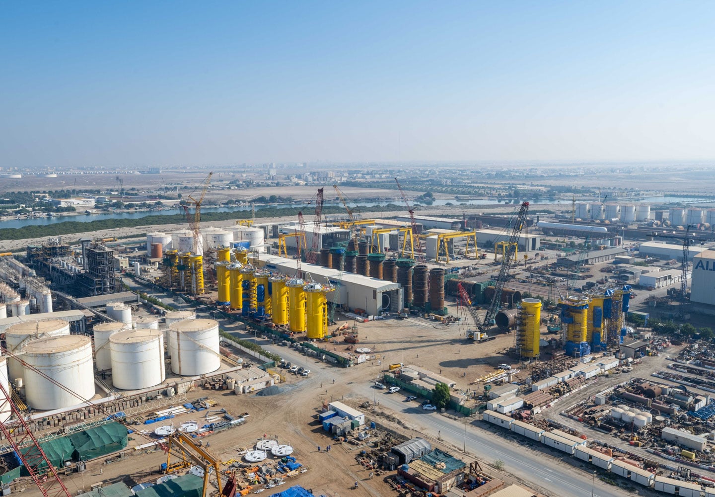 حقل غاز في الإمارات