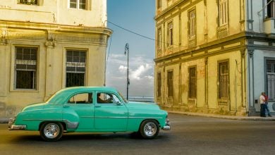 Photo of ترمب يغير مشهد السيارات التقليدية على الطرق في كوبا