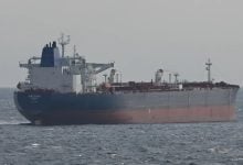 Photo of ناقلة نفط مُحملة بـ720 ألف برميل تغير اتجاهها إلى سوريا