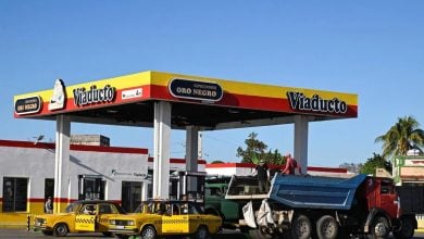 Photo of كوبا تتحرك لمنع أزمة وقود وسط مساعٍ أميركية لقطع إمدادات النفط