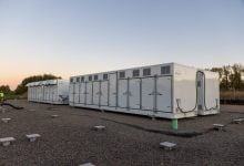 Photo of بطارية تخزين توظف "الصدأ" لتزويد مركز بيانات بـ100 ساعة كهرباء نظيفة