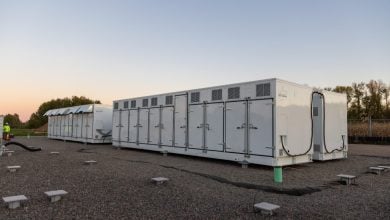 Photo of بطارية تخزين توظف "الصدأ" لتزويد مركز بيانات بـ100 ساعة كهرباء نظيفة