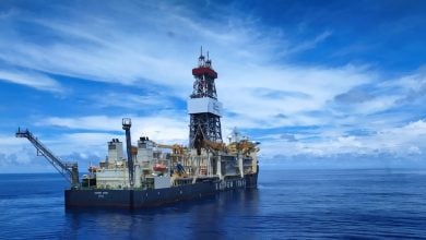 Photo of اكتشاف نفط في أنغولا باحتياطيات 500 مليون برميل
