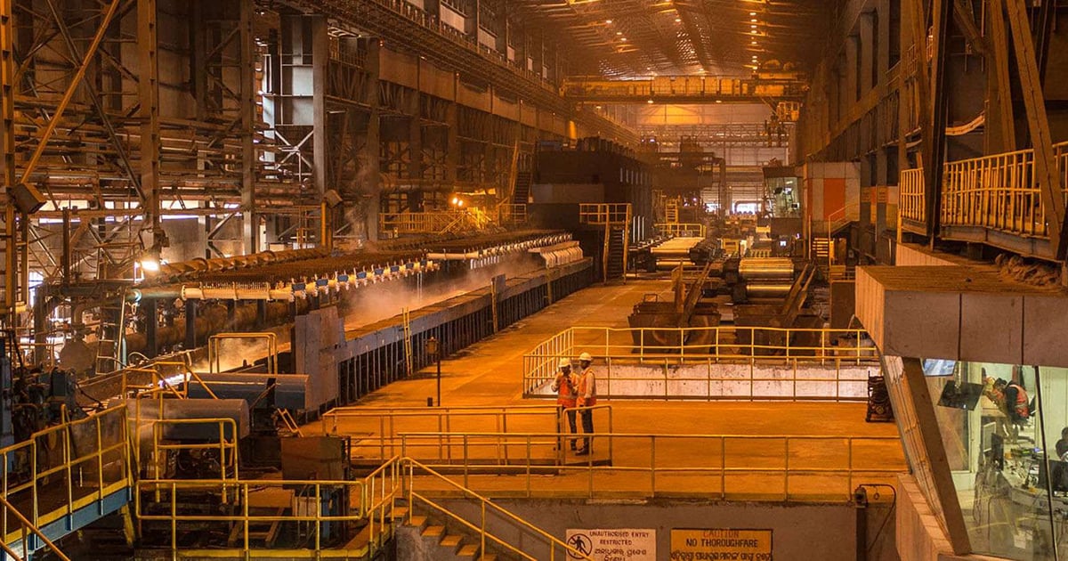 أحد مصانع إنتاج الصلب في الهند