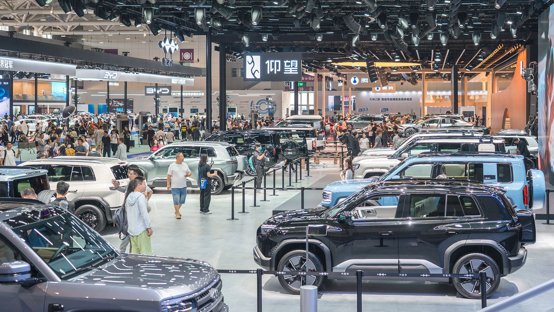 تراجع مبيعات السيارات الصينية في يناير