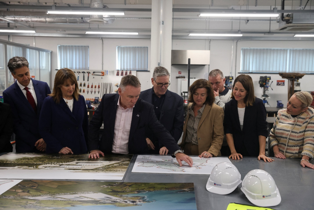 ورشة لاختيار موقع بناء مفاعل نووي صغير في بريطانيا