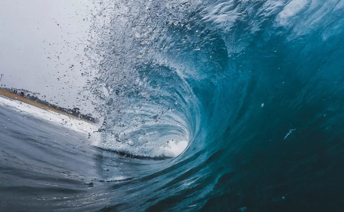 أمواج المحيطات