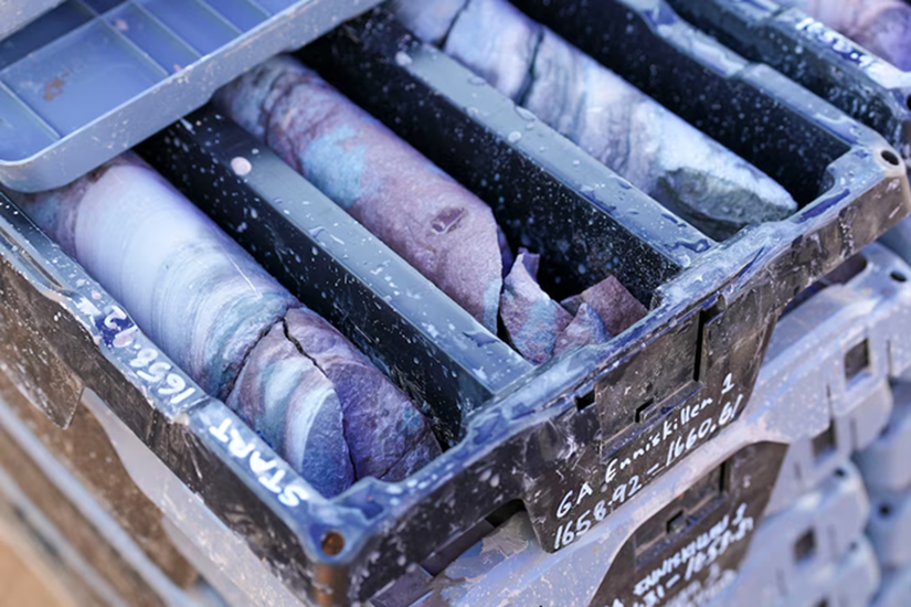 عينات الصخور من حوض أدافيل لتخزين الهيدروجين